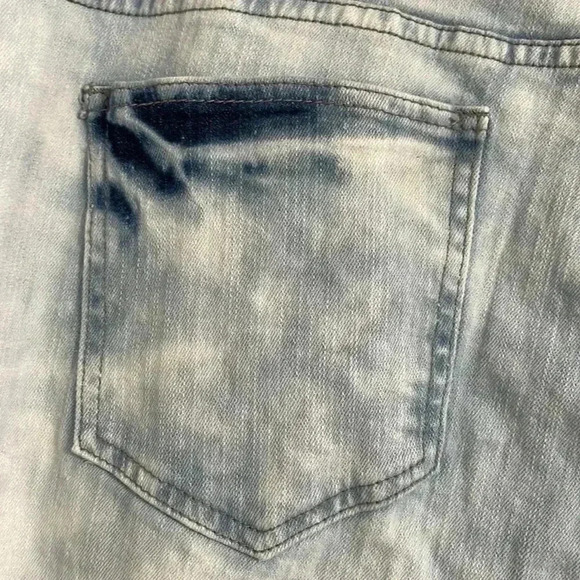 V.I.P Distressed Jeans​​ - Picture 12 of 14